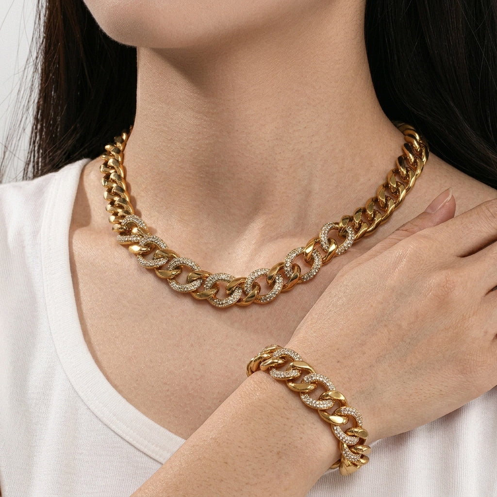 La Cubana Iced Set — el set que lo dice todo sin decir nada.