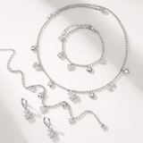 Encanto Brillante™ — Conjunto de Joyería con Corazones y Mariposas en Cadenas Finas | Collar, Pulsera, Pantallas y Anillo Stainless Steel