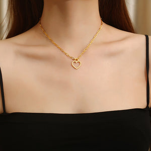 Amor Brillante™ — Conjunto de Joyería con Dijes de Corazón y Circonias | Collar y Pulsera Bañada en Oro