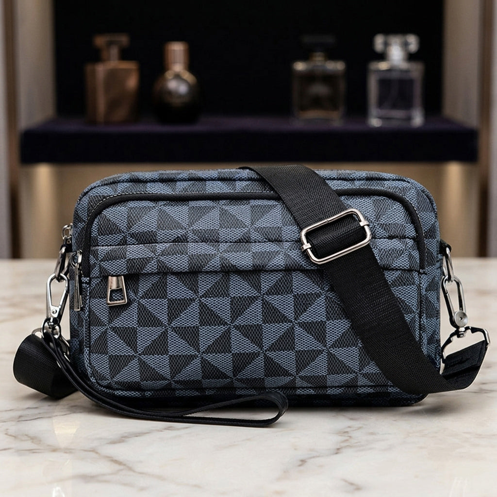 Marquis Crossbody — estilo que habla por ti.