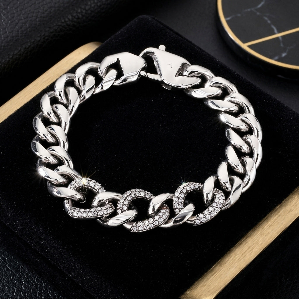 La Cubana Iced Set — el set que lo dice todo sin decir nada.