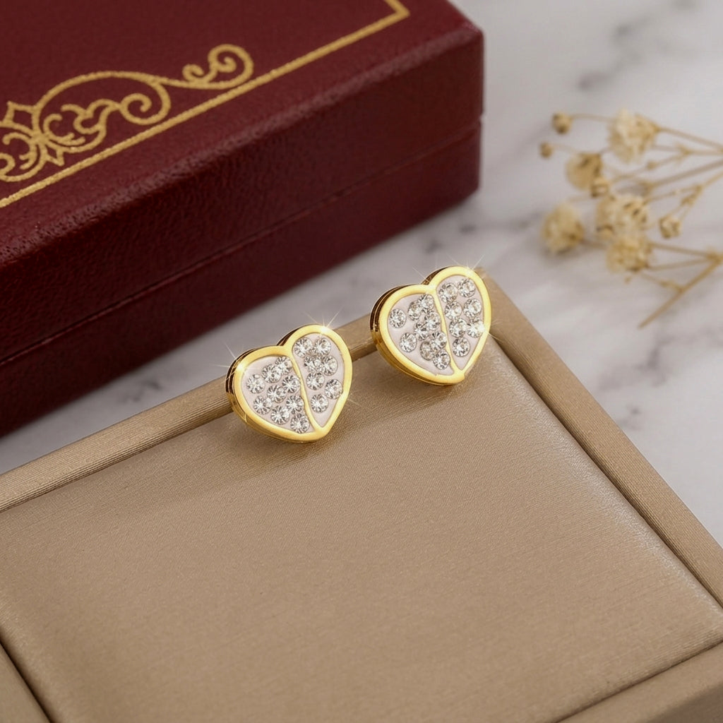 Golden Love™ — Conjunto de Joyería con Corazones de Circonias en Oro | Collar, Pulsera y Pantallas Stainless Steel