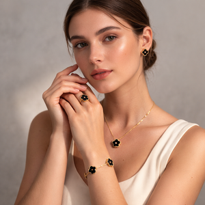 Flor de Oro™ — El Set de Joyería Botánica Dorada