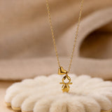Amor Eterno™ — Collar Delicado de Amor en Oro 18K